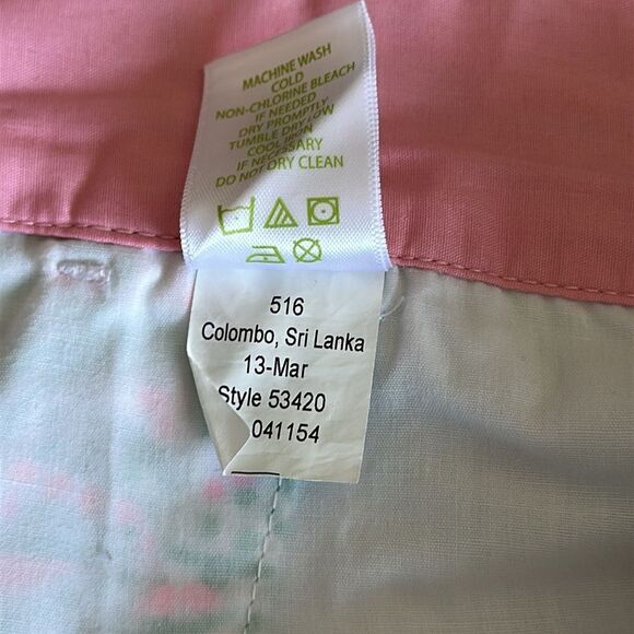 Bundle of Lilly Pulitzer Barclay Short and Ocean View Short Size 00 - Picture 10 of 16